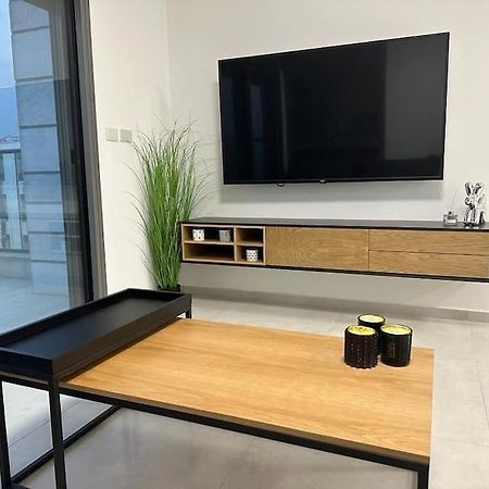 Elegant 3 Bedroom Ocean View Condo In Kiryat Yam Qiryat Yam Exterior foto